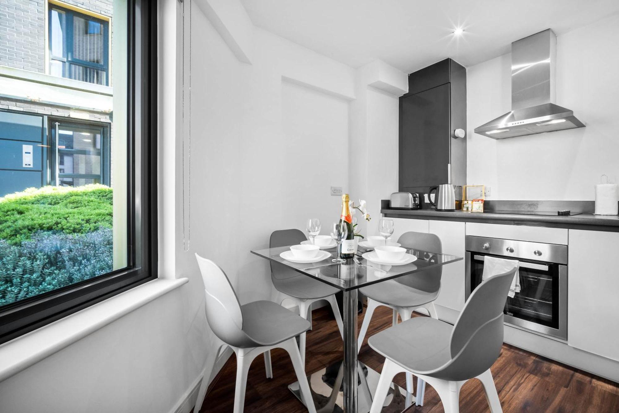 Digbeth 2 Bedroom Apartment - Top Rated - Birmingham City Centre - 3001F Kültér fotó